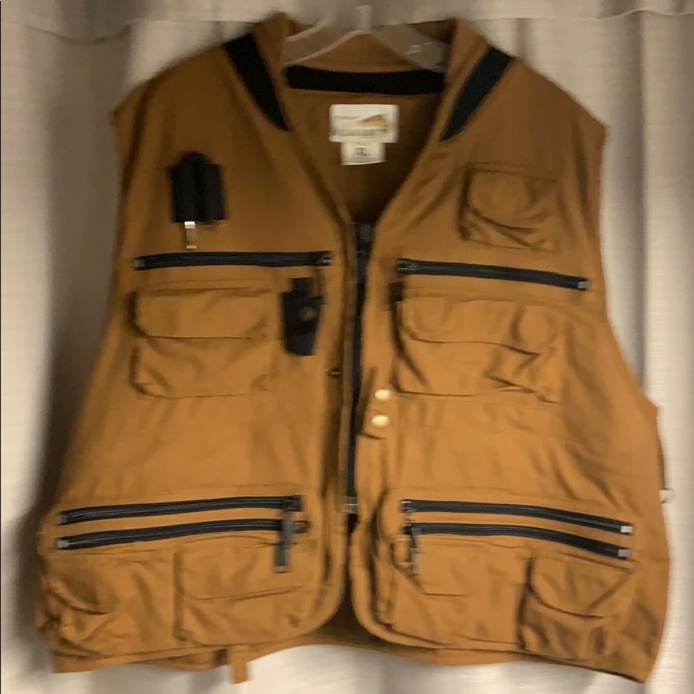 Cascade fishing vest